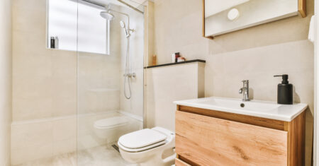 Banheiro Pequeno Moderno: Dicas de design e funcionalidade