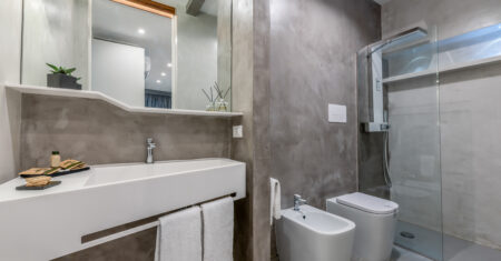 Banheiro com Cimento Queimado: Dicas para Ambiente Moderno