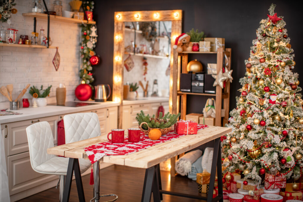 Sala de Jantar com Decoração de Natal
