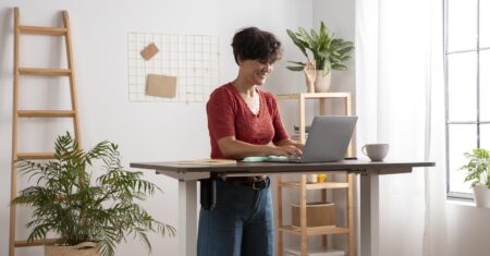 Mesa de Trabalho Ergonômica para Home Office