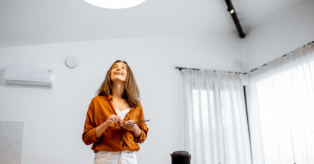 A Magia da Luz: Como Iluminar Cada Ambiente da Sua Casa de Forma Criativa